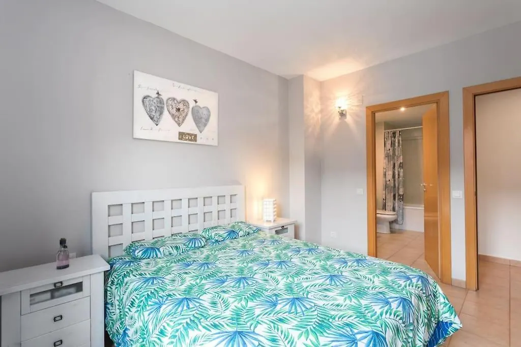 Apartment Nice & Spacious Flat With Pool Near Fenals Beach Lloret de Mar